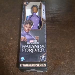 WAKANDA FOREVER ACTION FIGURE 12 INCH NEW